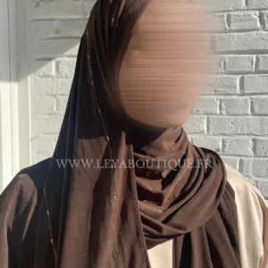 femme portant hijab jersey premium strass