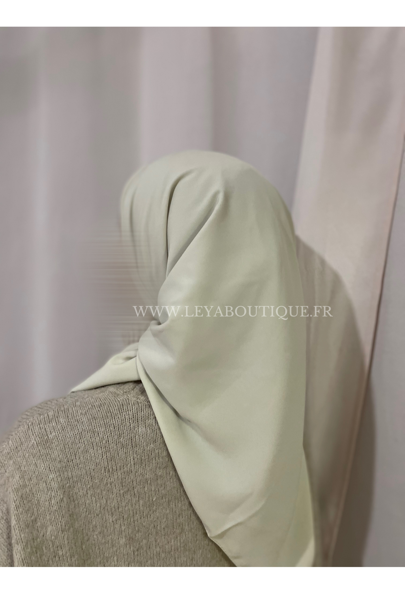 Carré de soie de medine – Image 3